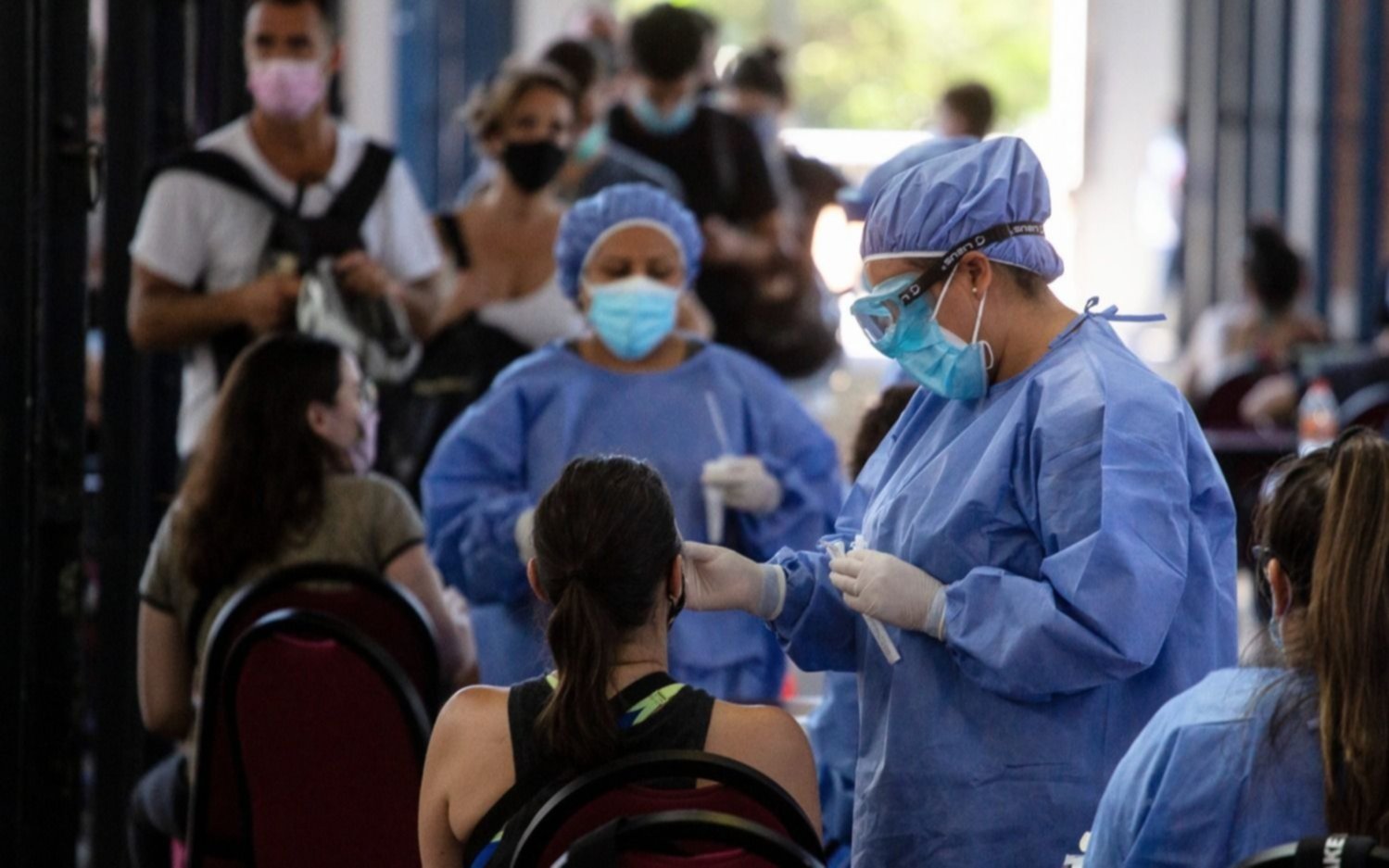 Otras 334 muertes y 77.729 nuevos contagios
