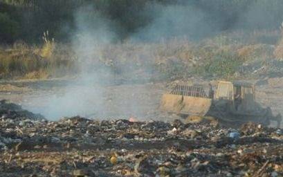 Alarma vecinal por fuego en una cantera de 18 y 85