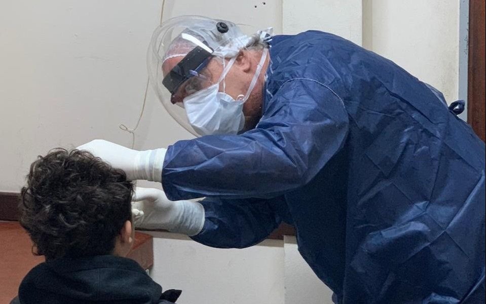 Reportan 321 muertos y 45.070 nuevos casos en las últimas 24 horas