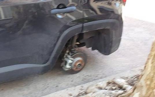 Detuvieron a una pareja de robaruedas en la Zona Roja