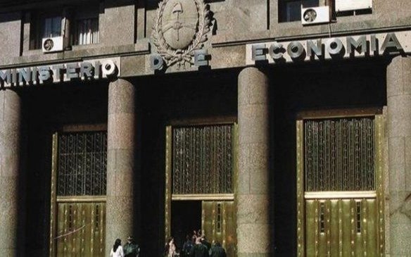 Licitan letras para cubrir vencimientos del Tesoro