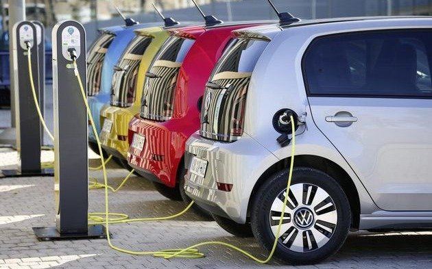 La Ciudad debe adecuarse al creciente uso de vehículos que usan energía eléctrica