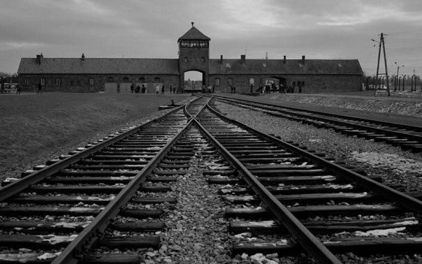 Los fantasmas de la Segunda Guerra