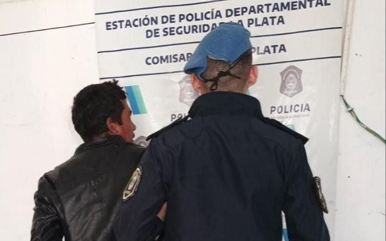 Lo buscaba la Justicia hace varios días y lo atraparon en el barrio Altos de San Lorenzo