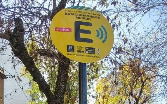 Crean sistema para detectar donde poder estacionar