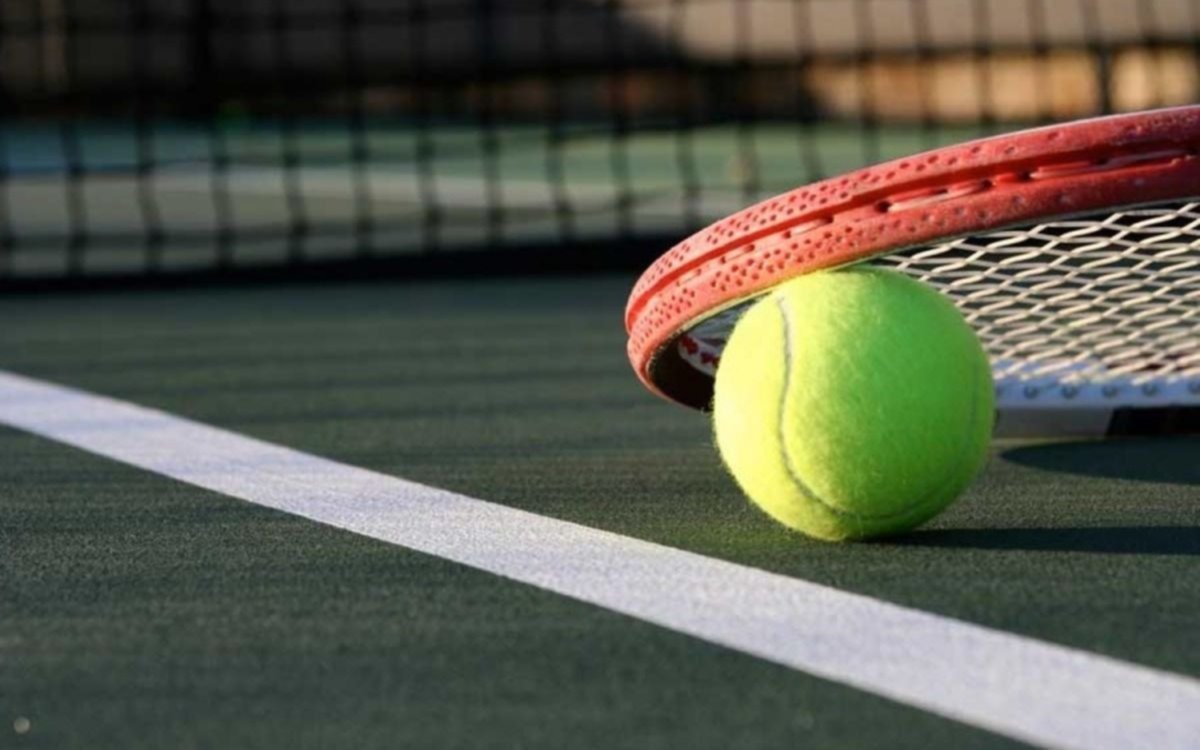 Wimbledon permitirá jugar a tenistas no vacunados