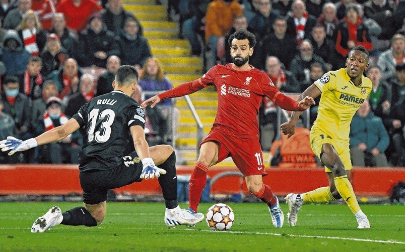 Liverpool sacó una buena diferencia ante el Villarreal de Foyth y Rulli