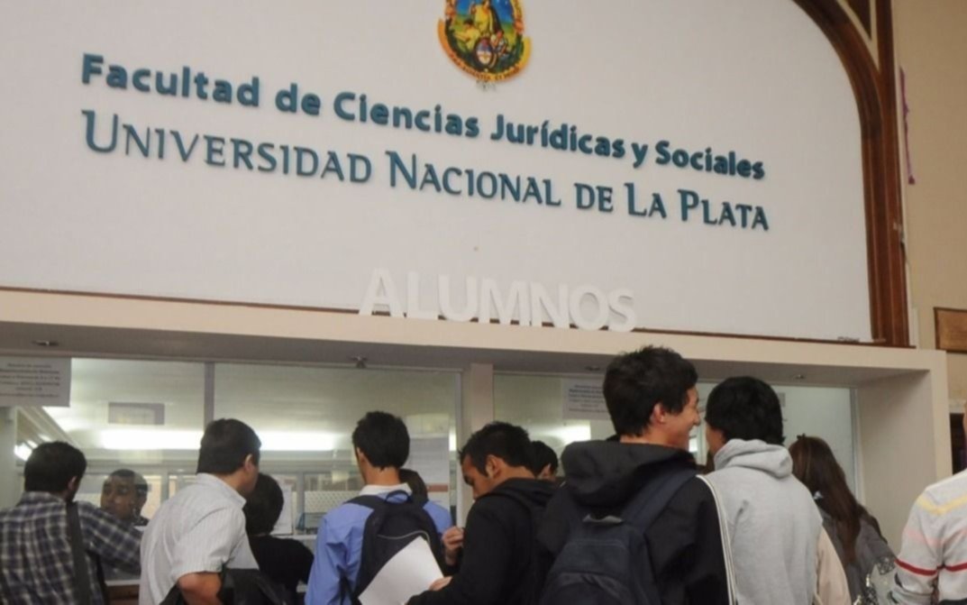 En Derecho, un nuevo intento para elegir decano