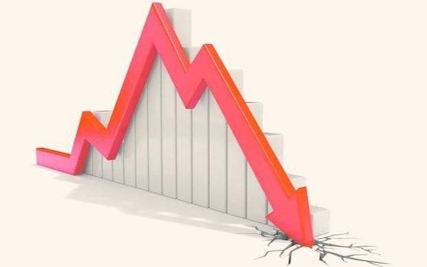 Fuertes caídas en el mercado bursátil y se disparó el riesgo país