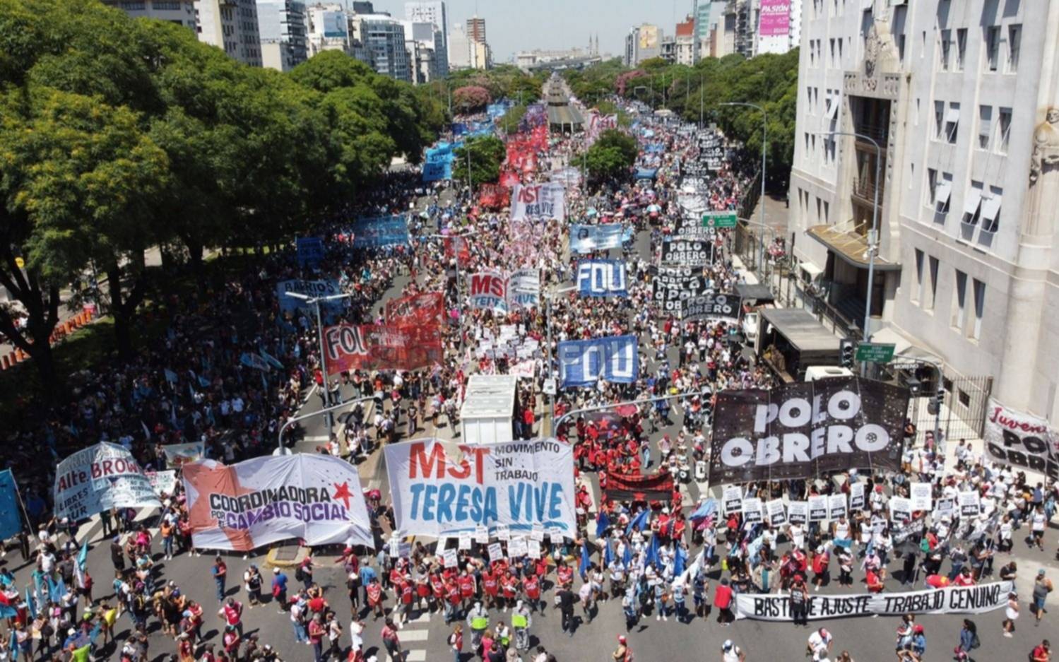 Piqueteros arrancan con la Marcha Federal