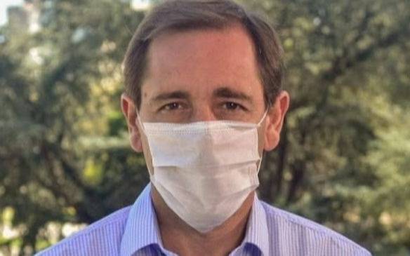 Garro pide hacerse cargo de las escuelas y la policía