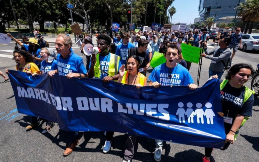 EE UU: acuerdo de senadores para frenar la violencia con armas de fuego