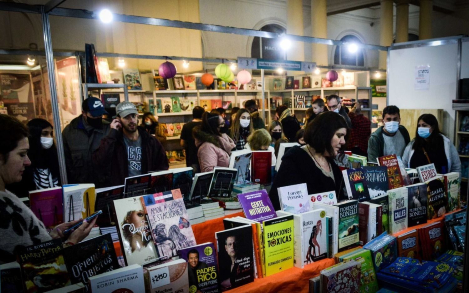 Cerró la feria del libro en el Pasaje Dardo Rocha
