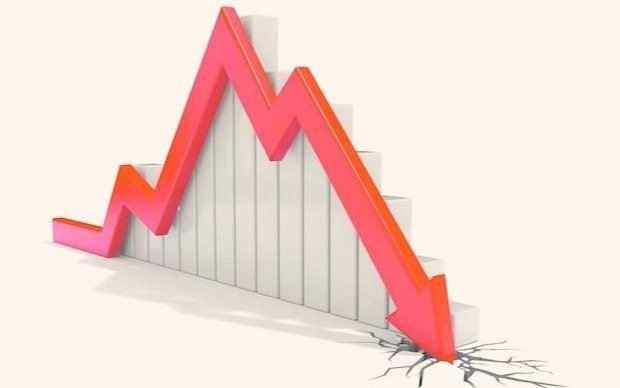 Riesgo país en 2.500 y se desplomaron los bonos