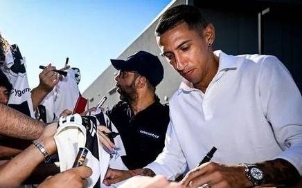 Di María, ya es jugador de la Juventus
