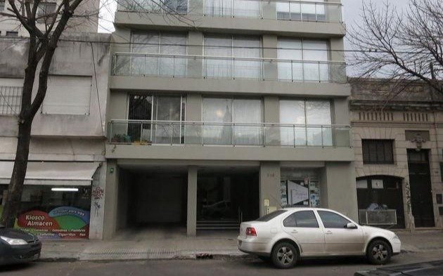 Porteros cobrarán un súper bono de $134.000 y advierten que impactará en las expensas