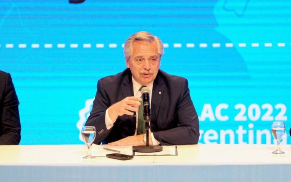Piden juicio político contra Alberto F.