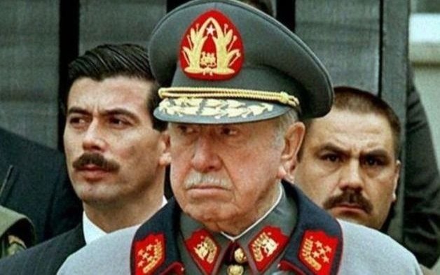 Violencia y tensión en Chile en el 49º aniversario del golpe de Pinochet