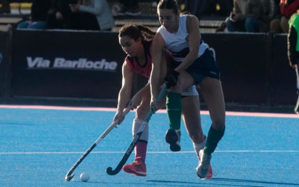 Triunfos de la “U” y Santa, en hockey
