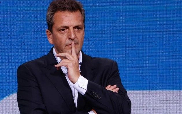 Massa se apoya en Cristina para garantizar un ajuste antiinflacionario