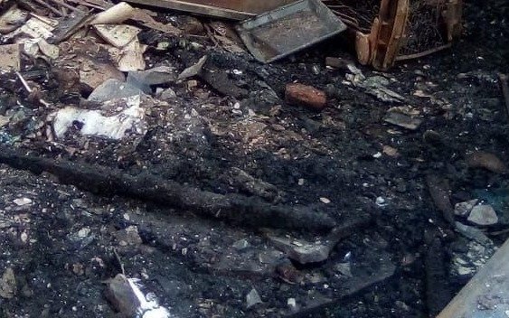 Un incendio destruyó por completo una chatarrería en Villa Elvira