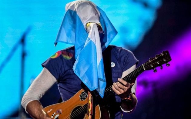 Habilitan el dólar “Coldplay” para pagarle a artistas internacionales