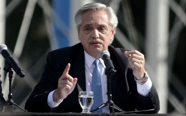 Otra central obrera le apuntó al Presidente