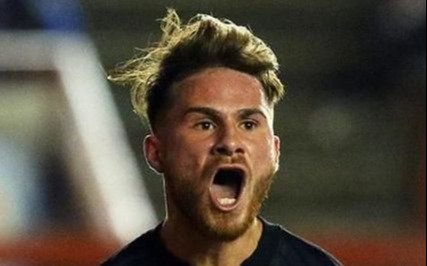 Alexis Mac Allister fue titular en el empate del Brighton en Inglaterra