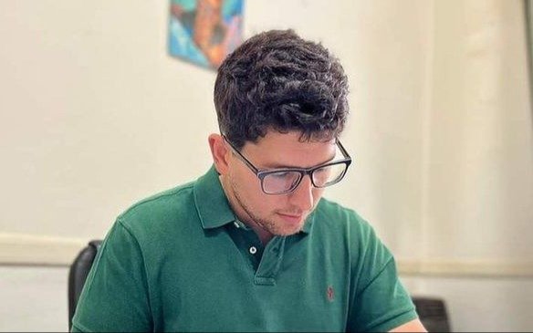 El intendente más joven de la Provincia se bajó el sueldo un 30 por ciento