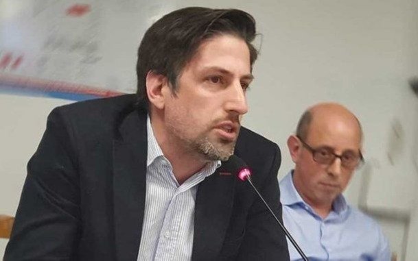 Un exministro, contra el ajuste en Educación