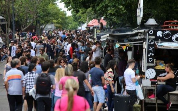 En el aniversario también habrá un corredor de comida y artesanías en 51