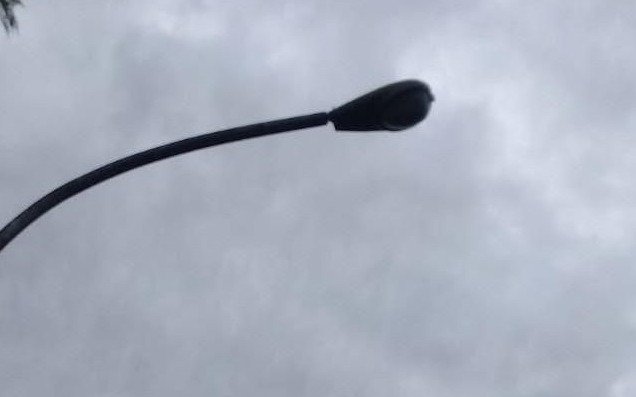 Piden la reparación de luminarias en 55 de 21 a 25