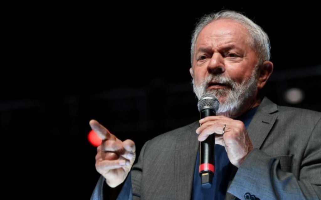 Avanza el plan social de Lula
