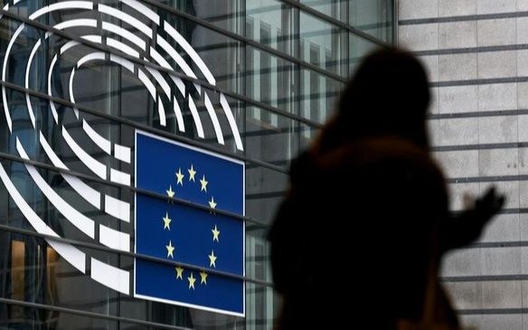 Un Parlamento salpicado de corrupción