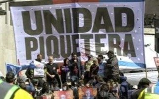 Piqueteros de izquierda amenazan con otro acampe