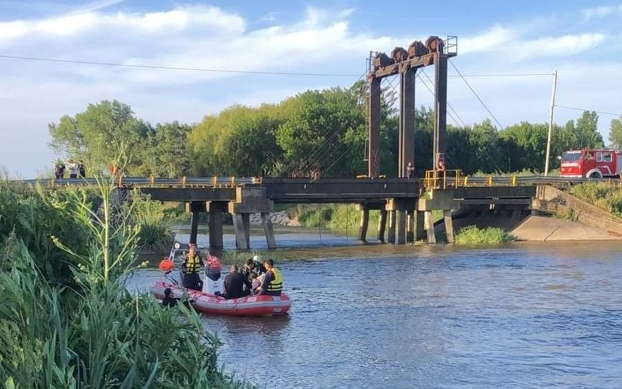 Encontraron el cuerpo del menor que se tiró al río