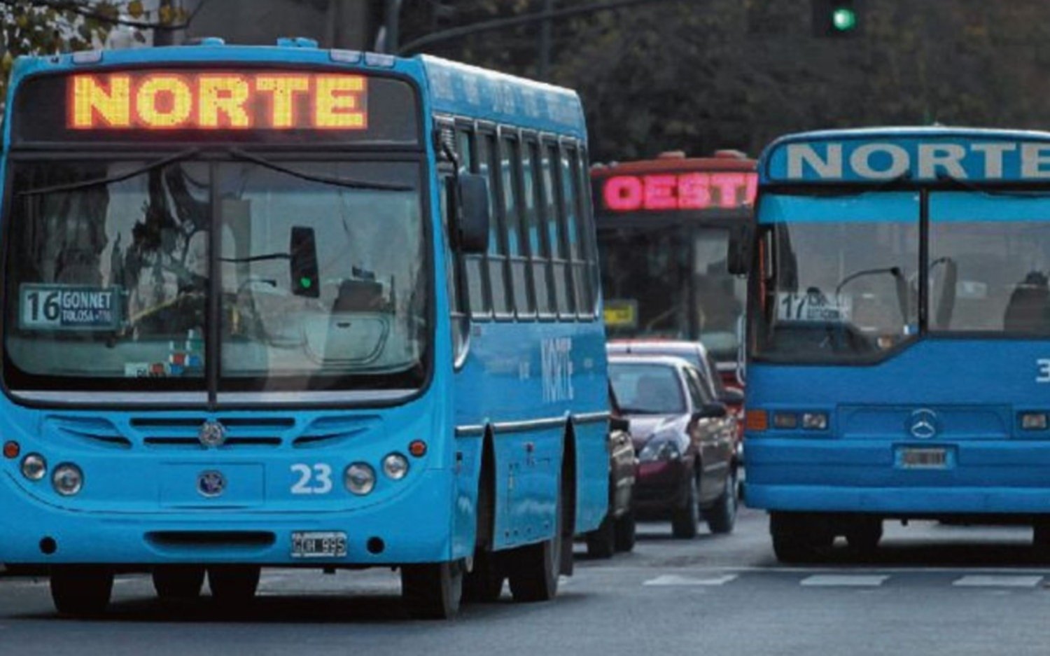 Los micros ya funcionan con horario de verano