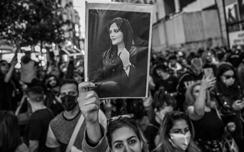 Por defender a las mujeres, 26 años de cárcel a un futbolista