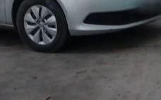 Reclamos por vehículos estacionados sobre las veredas de 63 de 7 a 9