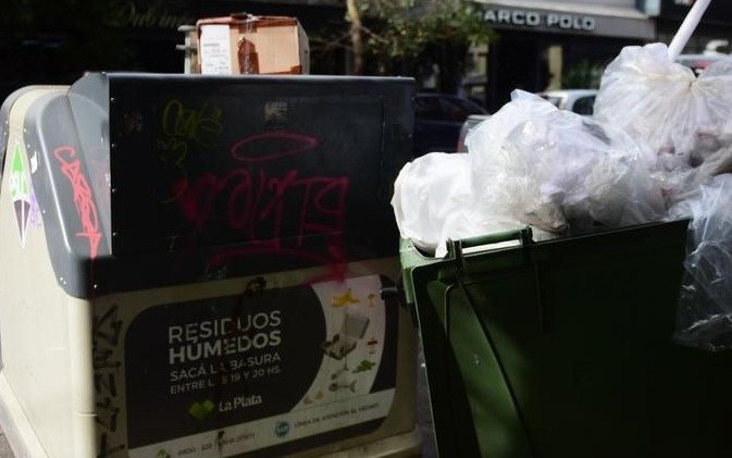Piden limpieza en un contenedor de 18 y 48