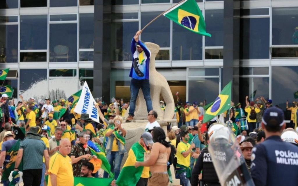 Brasil: en el golpe fallido dicen que hubo “profesionales entrenados”
