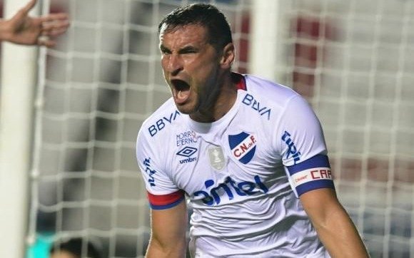 Gonzalo Bergessio se convirtió en refuerzo de Tristán Suárez