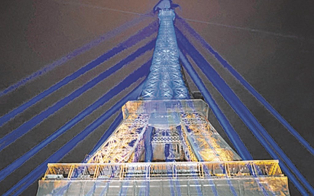 Monumentos de Occidente “pintados” de azul y amarillo