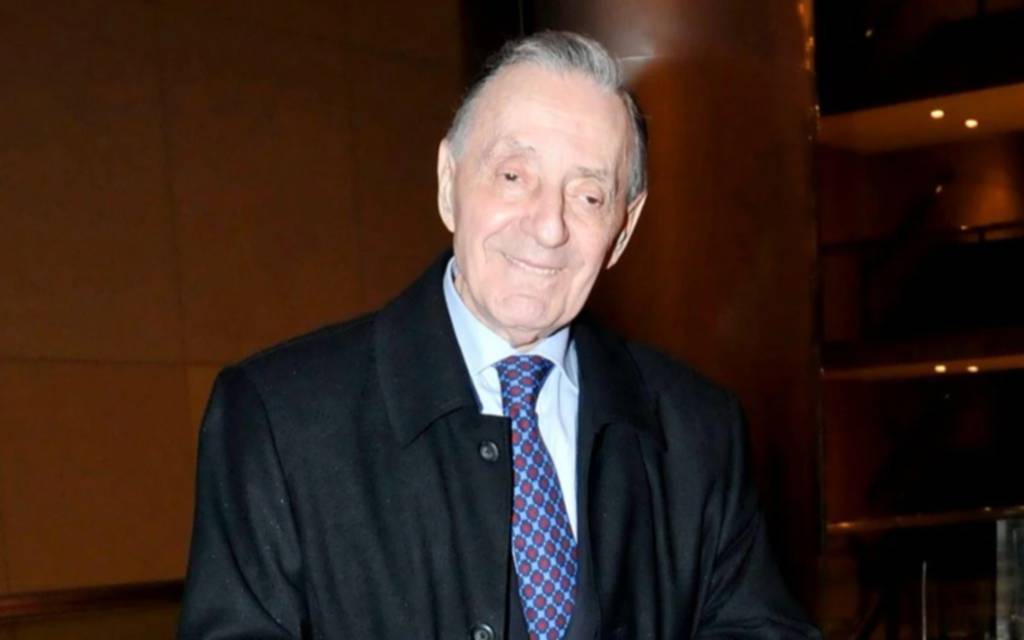 Tristán, muy grave: el humorista está en terapia, con respirador y sonda