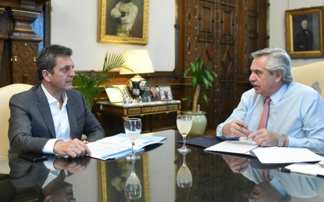 Alberto compartió un almuerzo con Massa