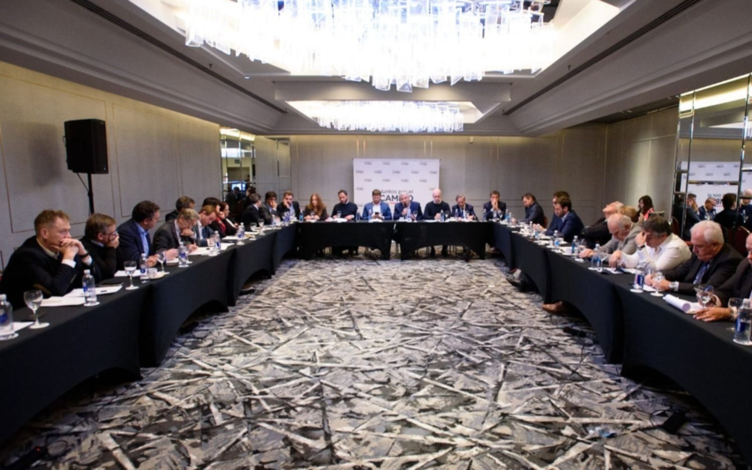 Con ausencias, JxC evaluó la economía y advirtió al Gobierno