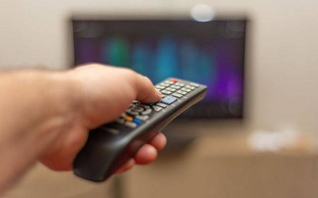 Usuario furioso porque no funciona el cable desde noviembre en Villa Elvira