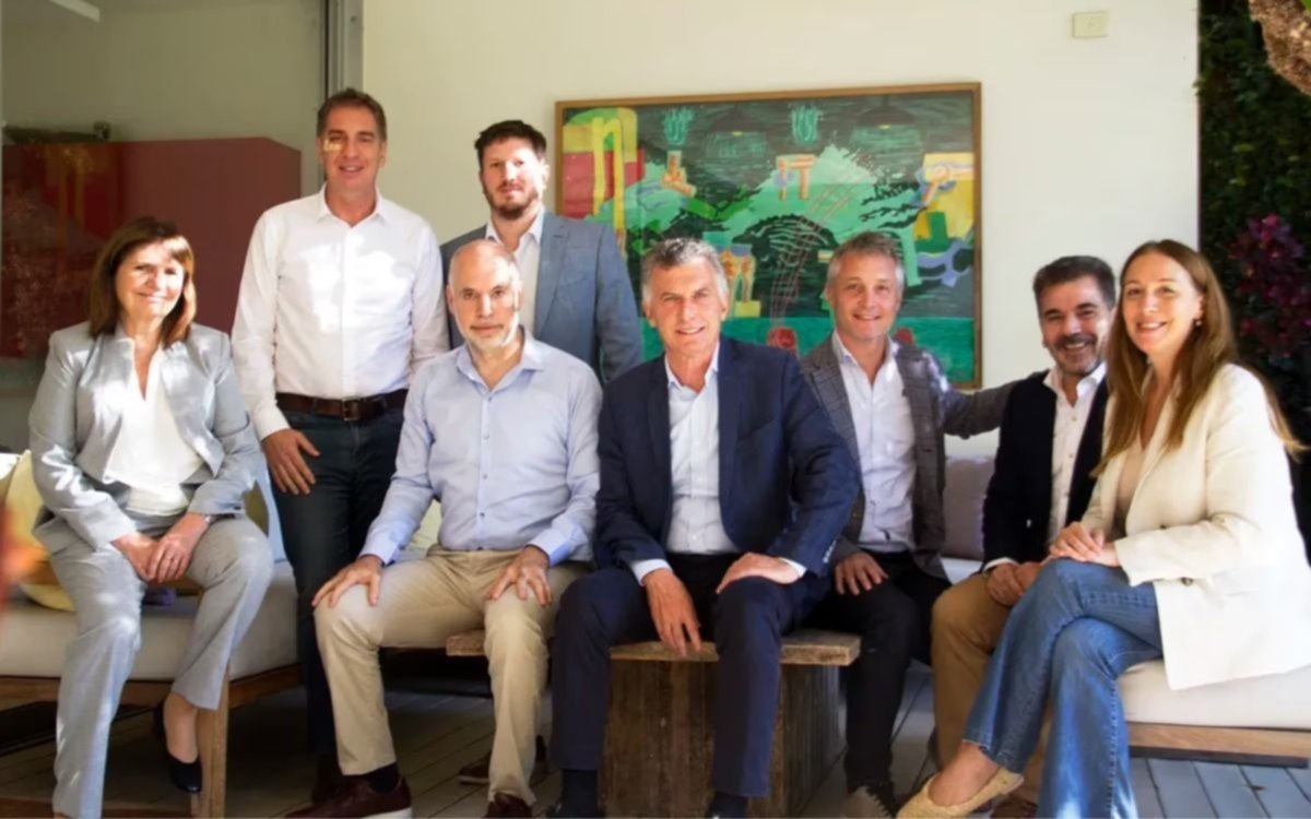El PRO buscó dar señal de unidad, pero quedó lejos de cerrar su interna