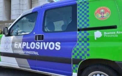 Amenaza de bomba en una escuela local