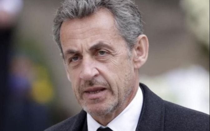 Ratifican pena de prisión al expresidente Sarkozy